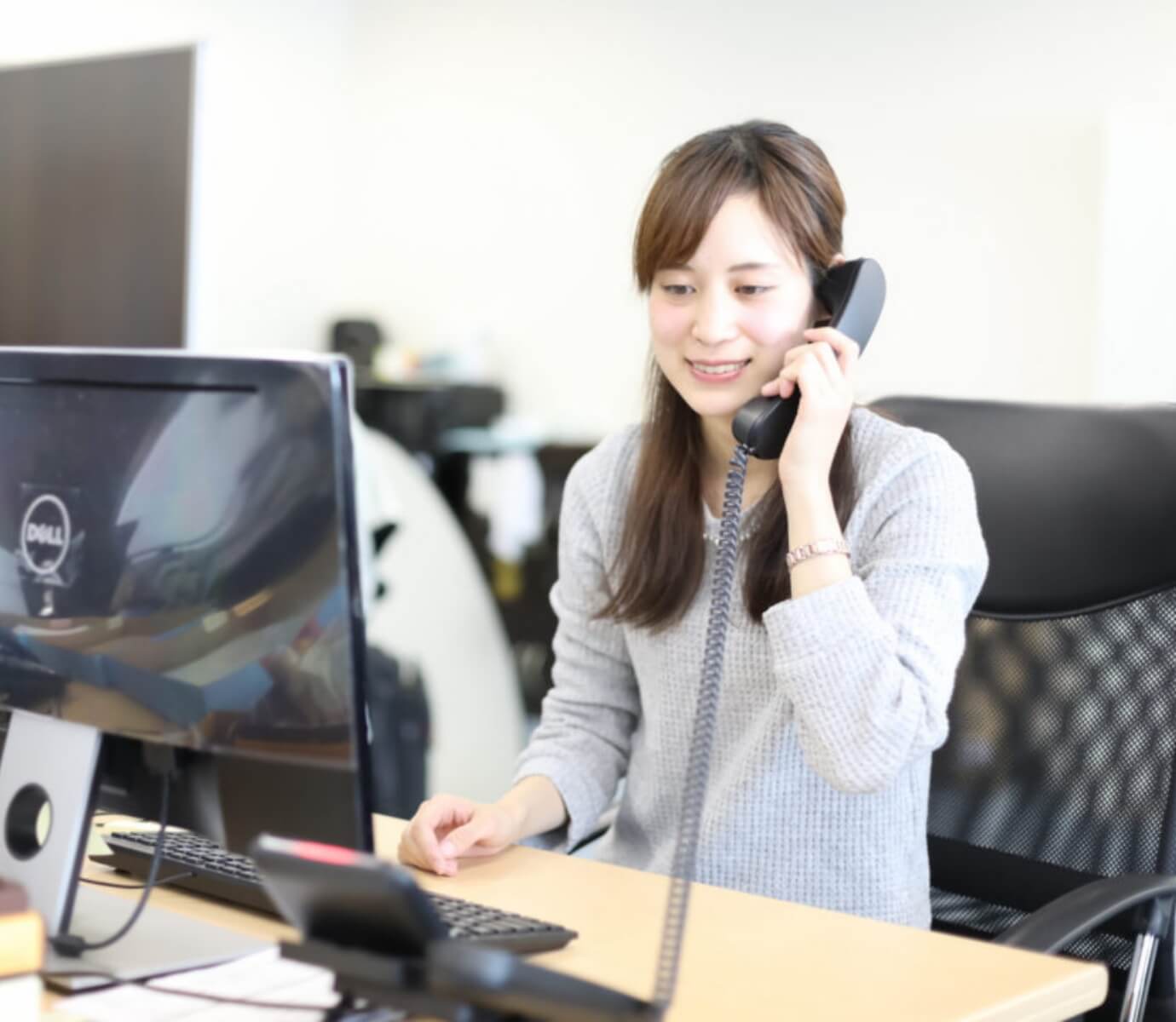 事務局について