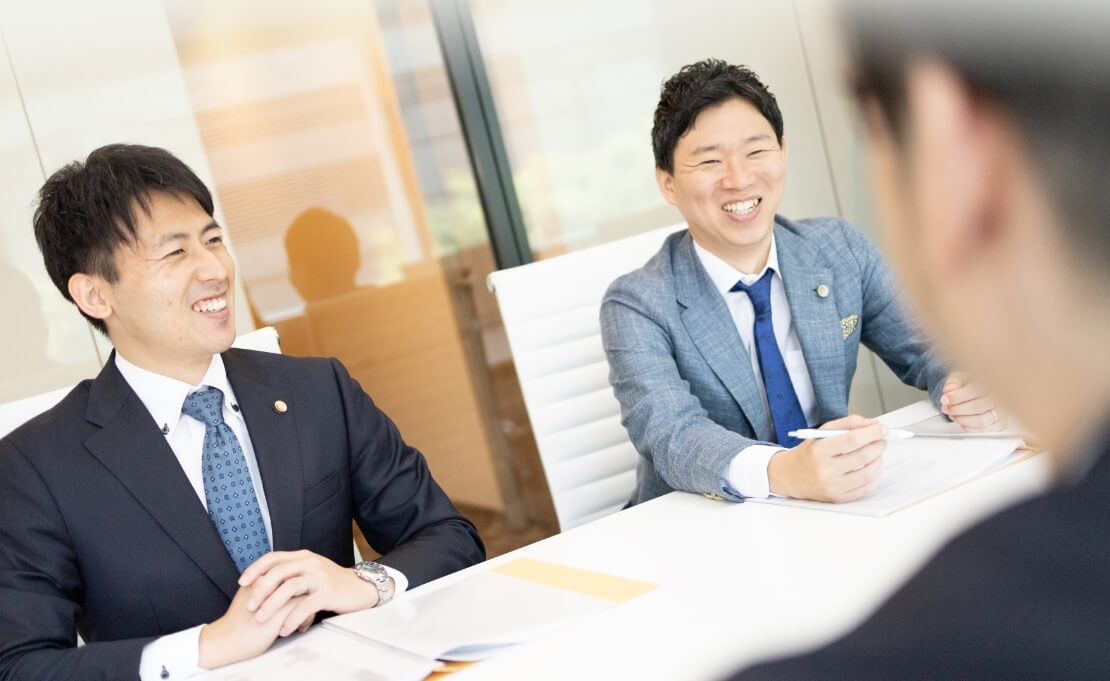 採用について スライド イメージ