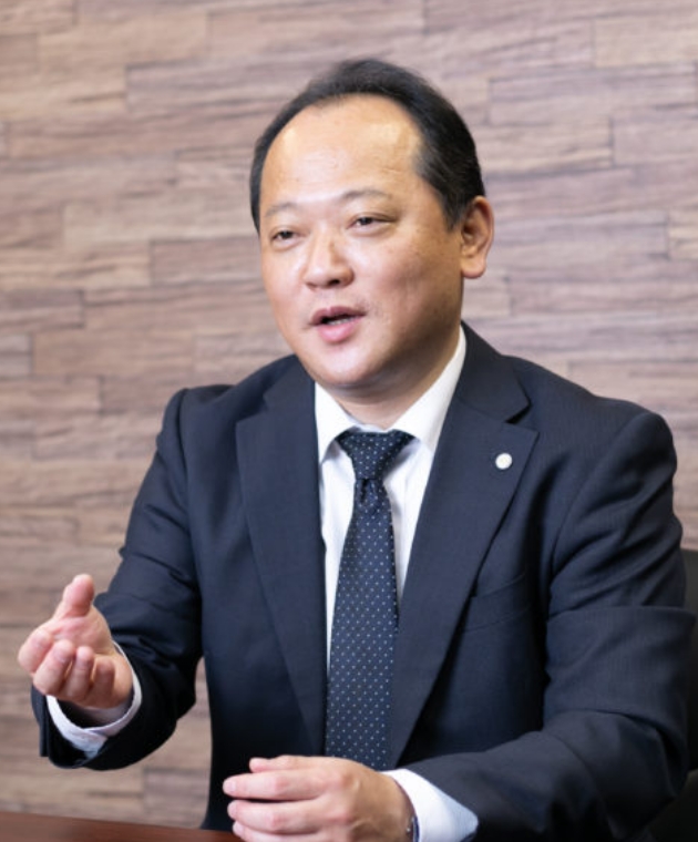 職員画像