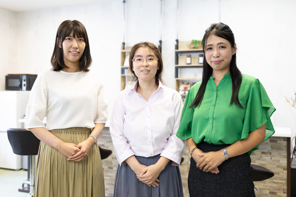 総務経理チームの写真