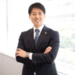 南 悠作 弁護士が加入されました。