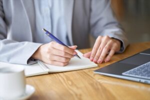 20代で“手に職”をつけるならパラリーガルが強い理由とは？