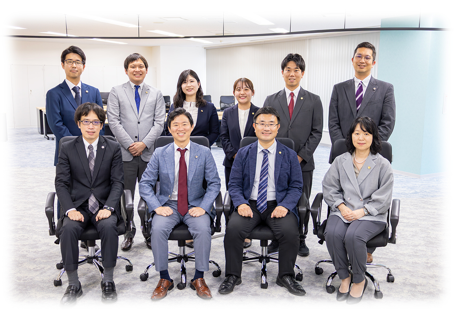 弁護士集合写真です